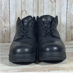 Timberland Titan Oxford Steel toe leather.